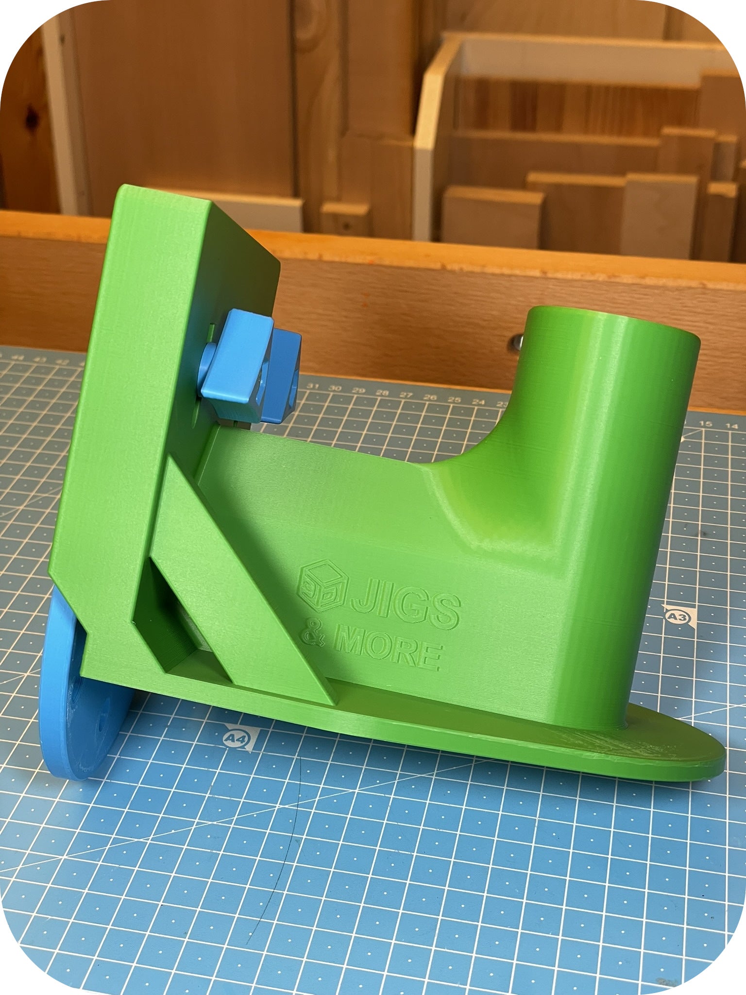 Flansch für Kantenfräse (breite Ausführung) in Smaragdgrün und Blau (Seitenansicht)